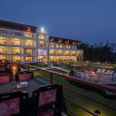 พาร์ค ซาฟารี รีสอร์ต Hotel โซราฮา ภายนอก รูปภาพ