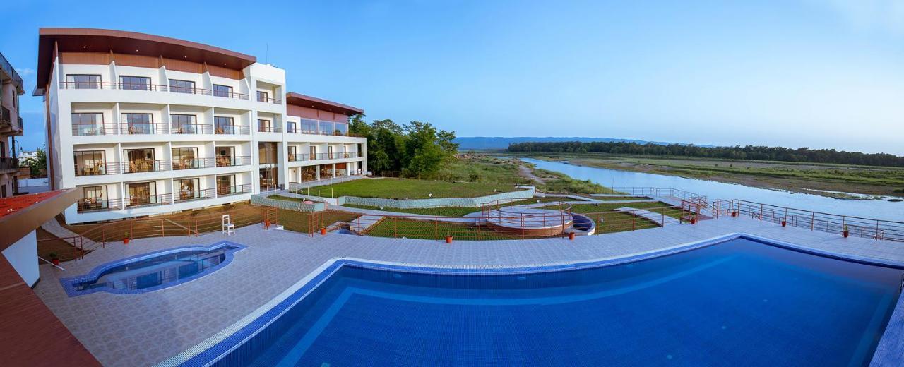 พาร์ค ซาฟารี รีสอร์ต Hotel โซราฮา ภายนอก รูปภาพ