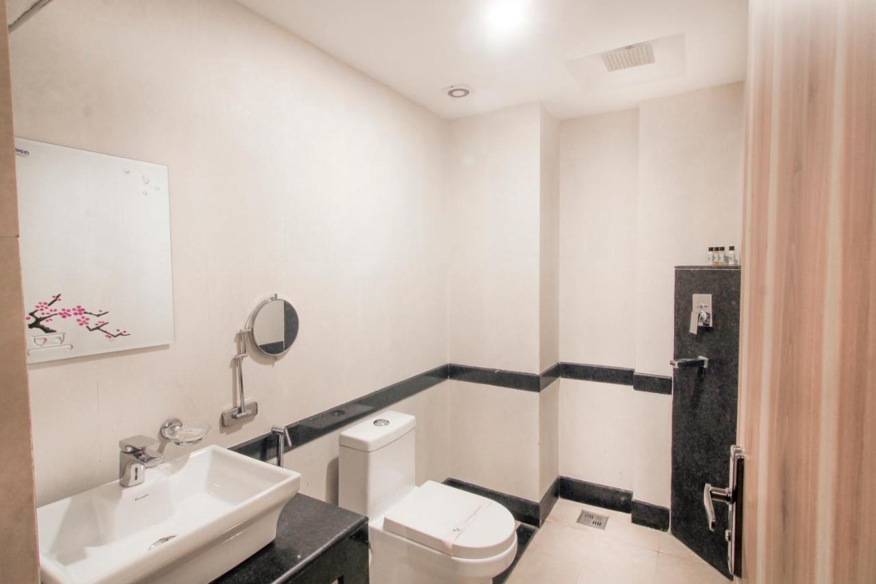 พาร์ค ซาฟารี รีสอร์ต Hotel โซราฮา ภายนอก รูปภาพ
