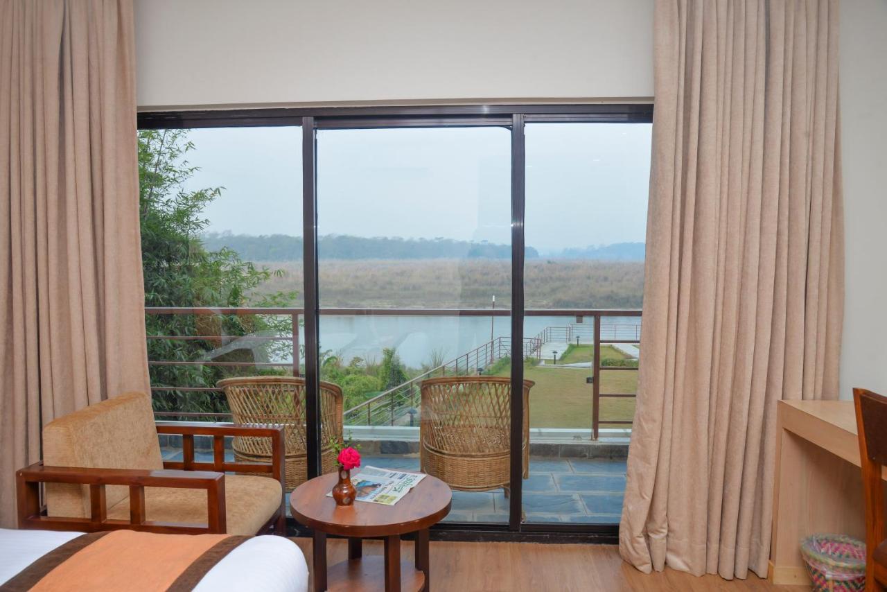 พาร์ค ซาฟารี รีสอร์ต Hotel โซราฮา ภายนอก รูปภาพ