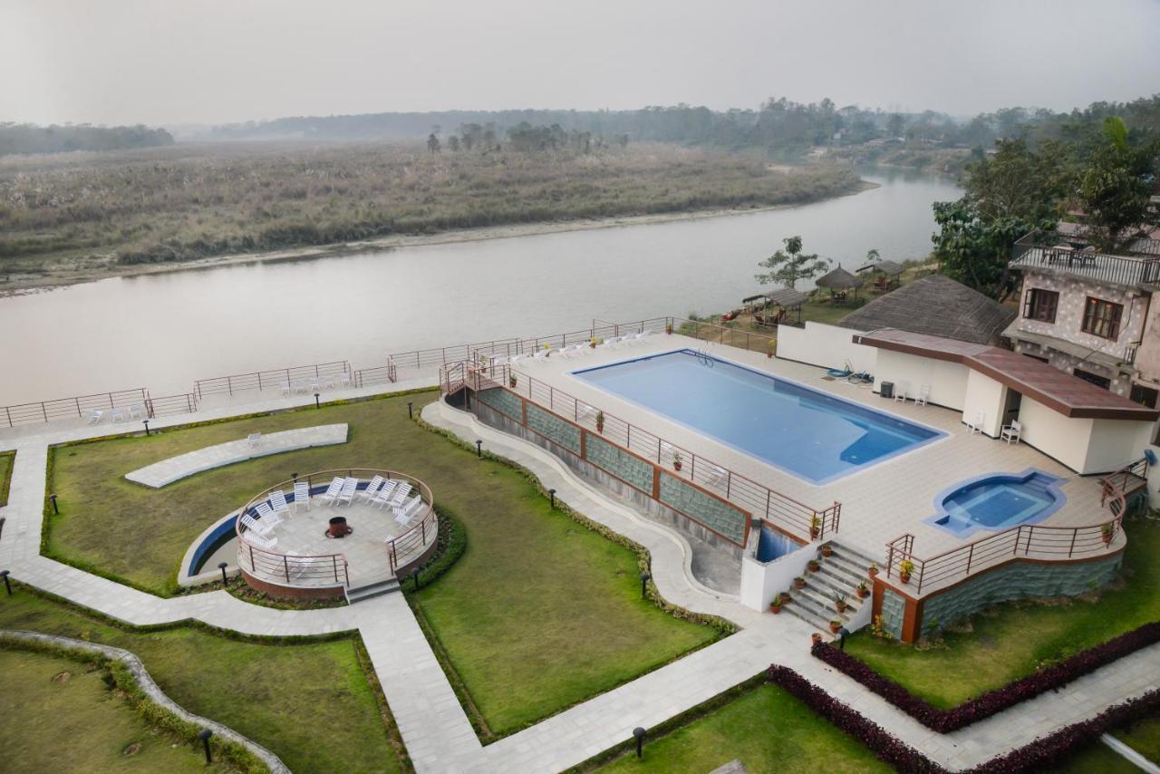 พาร์ค ซาฟารี รีสอร์ต Hotel โซราฮา ภายนอก รูปภาพ
