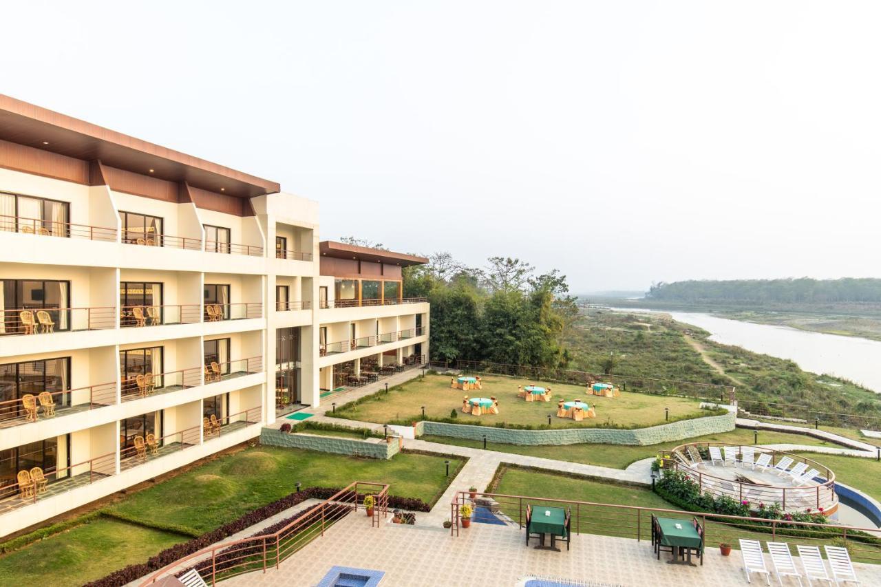 พาร์ค ซาฟารี รีสอร์ต Hotel โซราฮา ภายนอก รูปภาพ