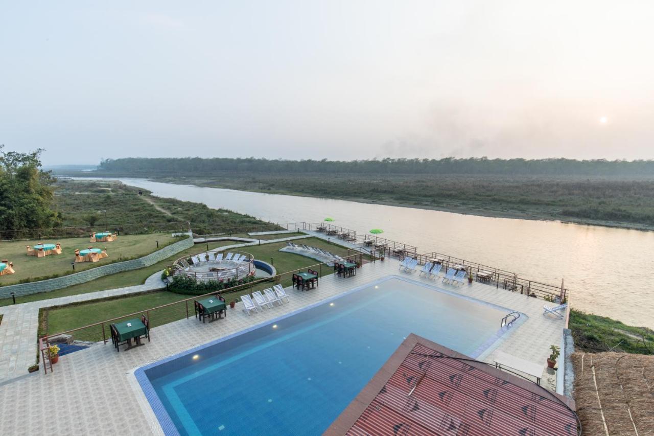 พาร์ค ซาฟารี รีสอร์ต Hotel โซราฮา ภายนอก รูปภาพ